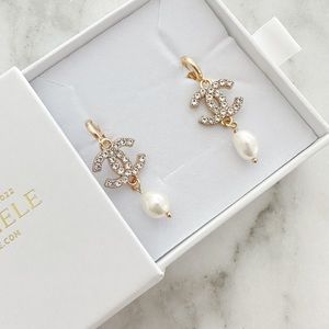 Gold Rhinestone and Pearl Dangle Earrings
